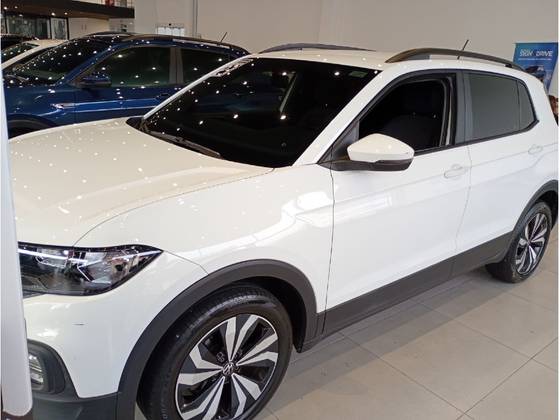 VOLKSWAGEN T-CROSS 1.0 200 TSI TOTAL FLEX AUTOMÁTICO VOLKSWAGEN T-CROSS 1.0 200 TSI TOTAL FLEX AUTOMÁTICO